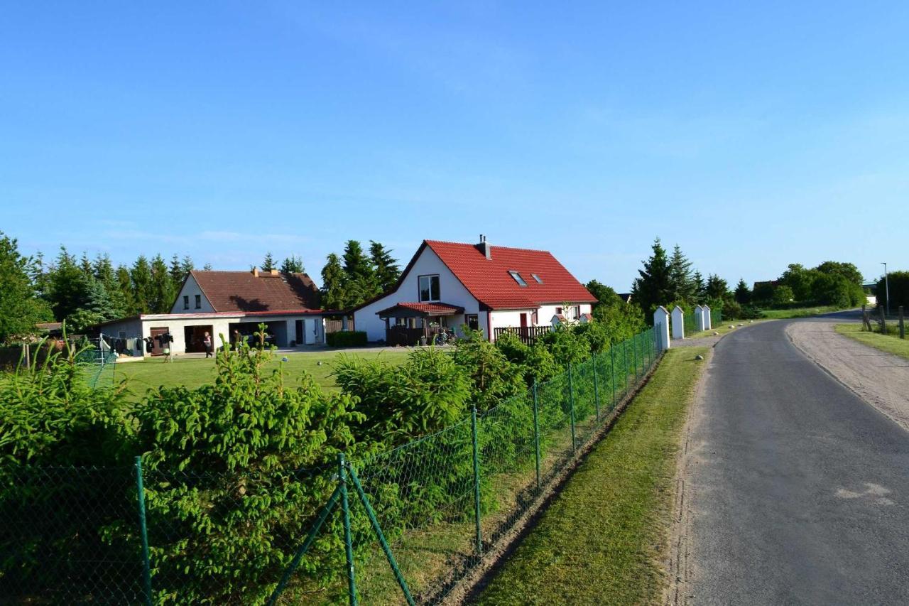 Ferienwohnung Am Peenetal Bentzin Екстер'єр фото